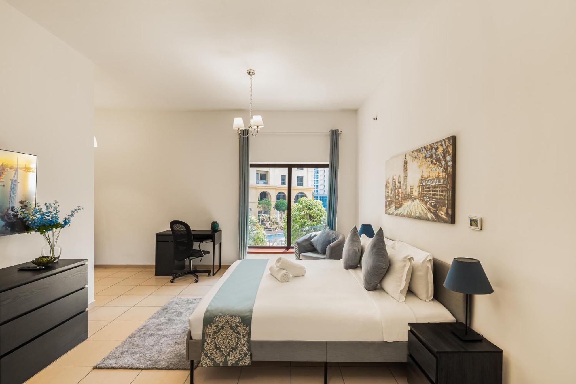 Beautiful 2Br & 4Br Apartments On Jbr Beach, Walking Distance To Bluewaters Island - By Sunkissed Holiday Homes Дубай Екстериор снимка